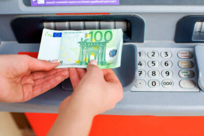 versamento contanti bancomat