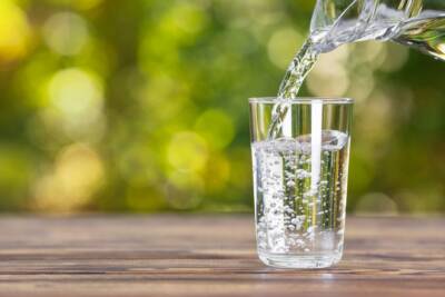 bicchiere acqua
