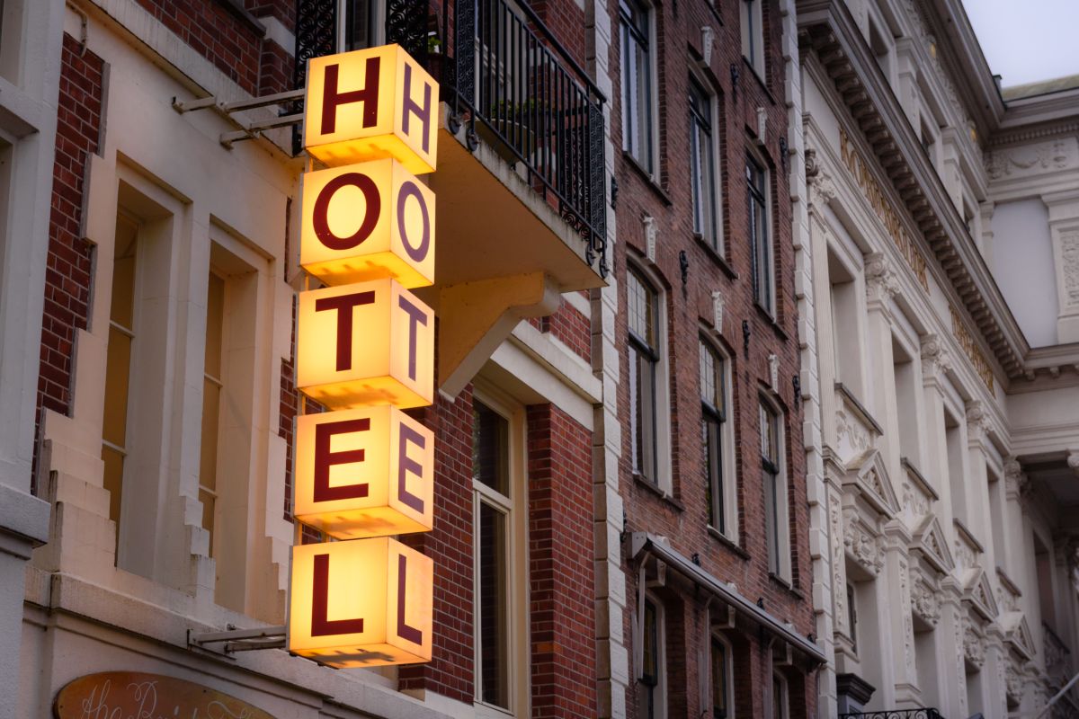 hotel insegna