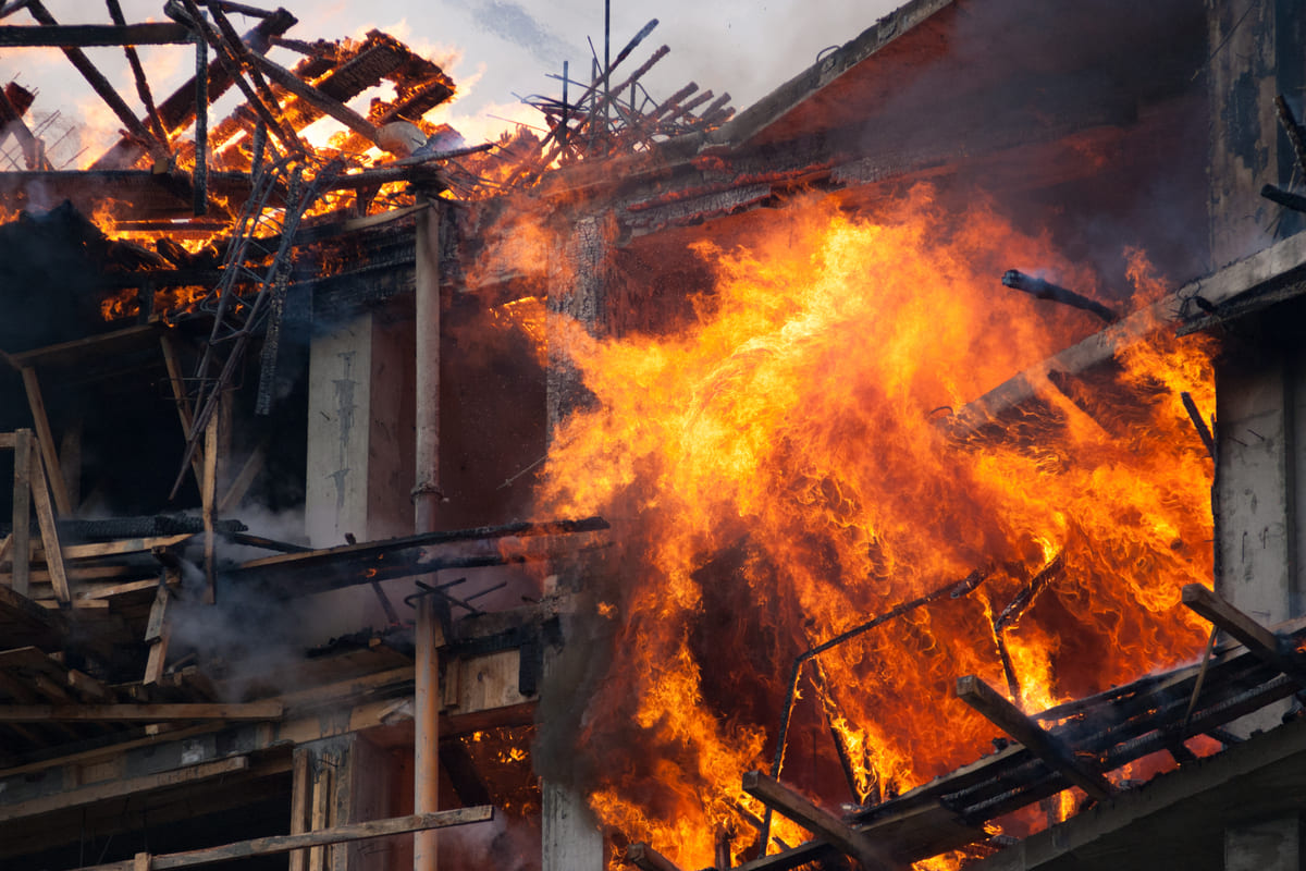incendio in una casa