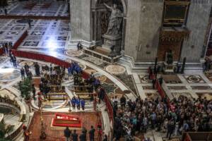 la salma di Papa Francesco a San Pietro