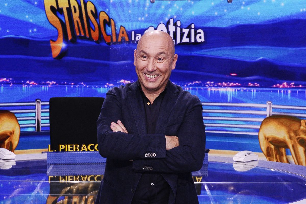 Maurizio Battista a Striscia La Notizia