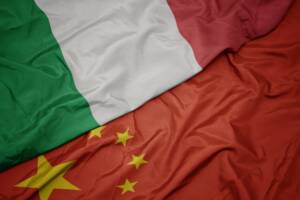 Bandiere Italia e Cina