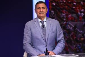 Bruno Giordano in abito elegante
